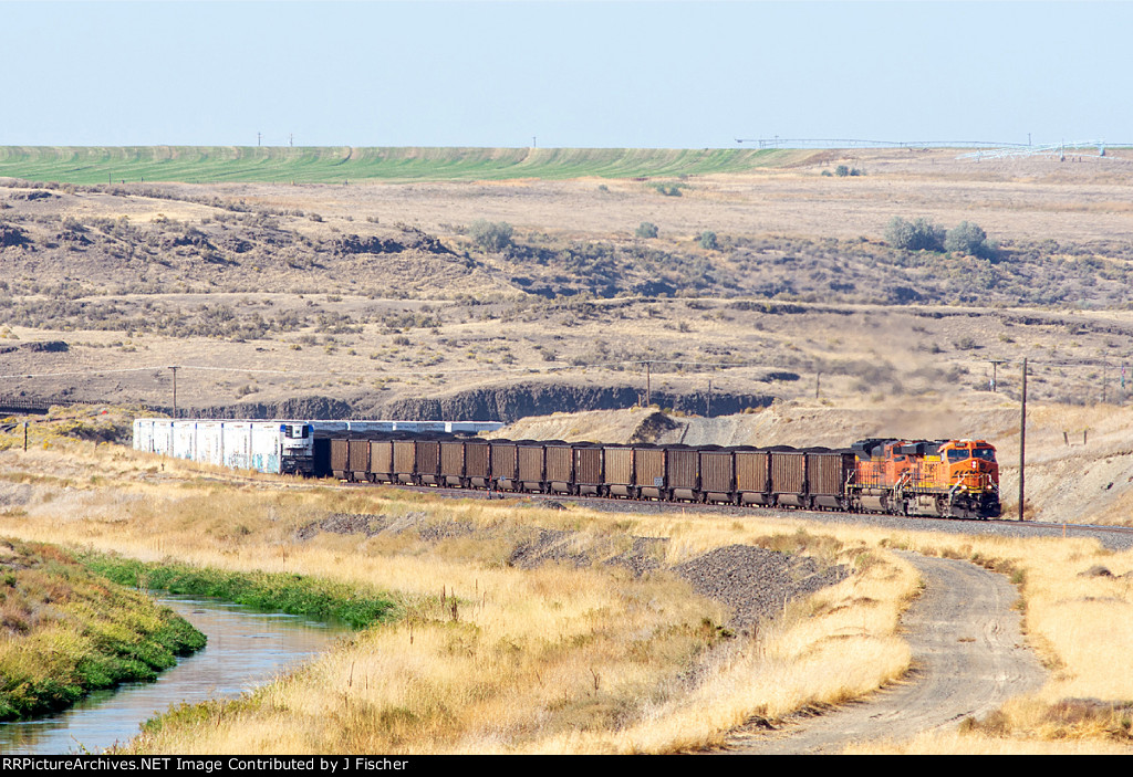 BNSF 5935